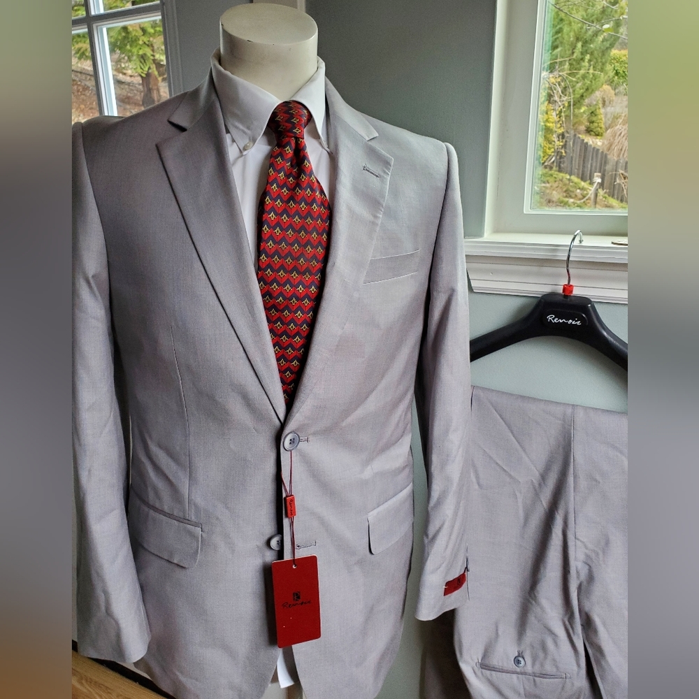 (NWT) Renoir Light Gray 2 pice suit 36R W30